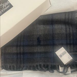 Ralph Lauren Wool scarf